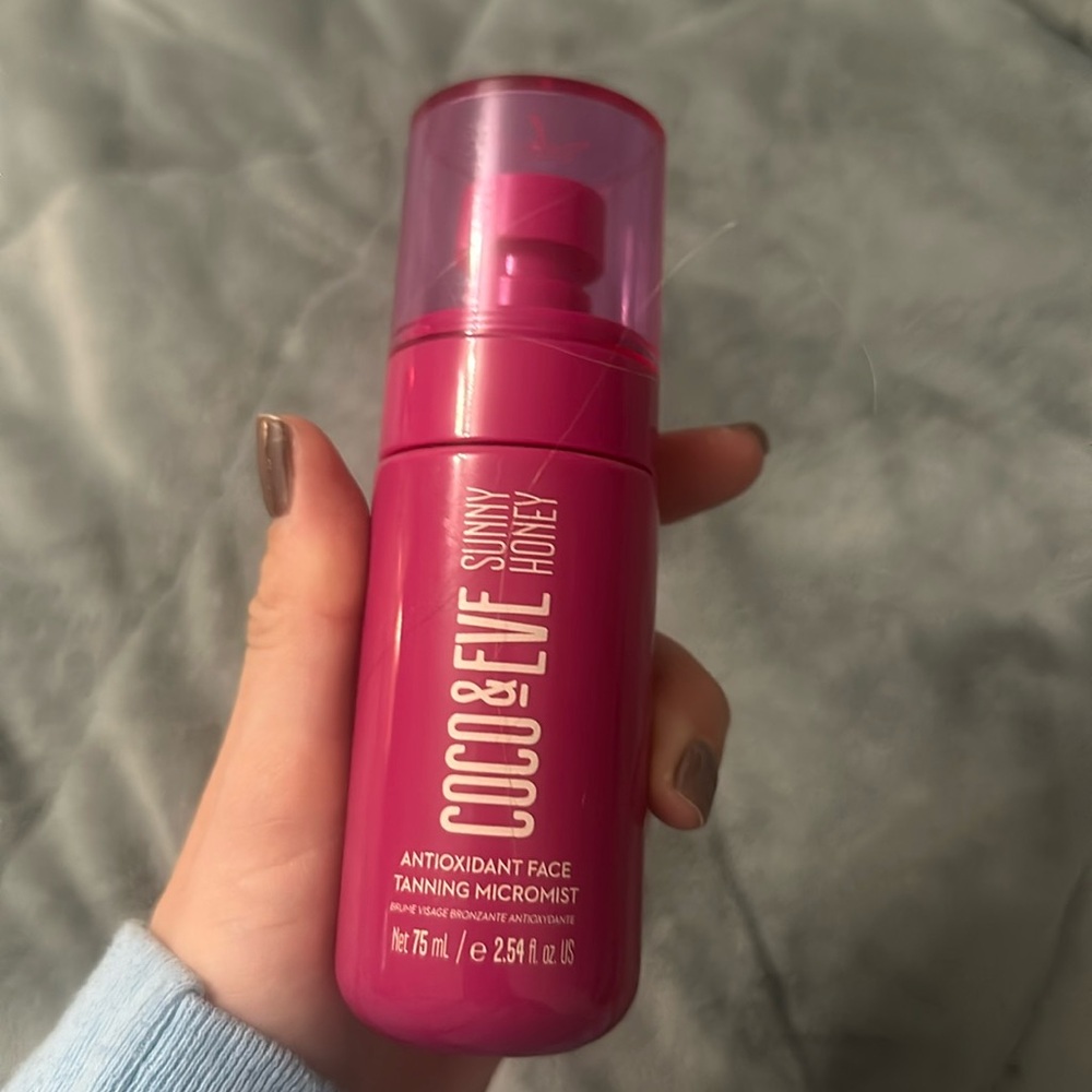Coco & Eve sunny honey tanning face mist